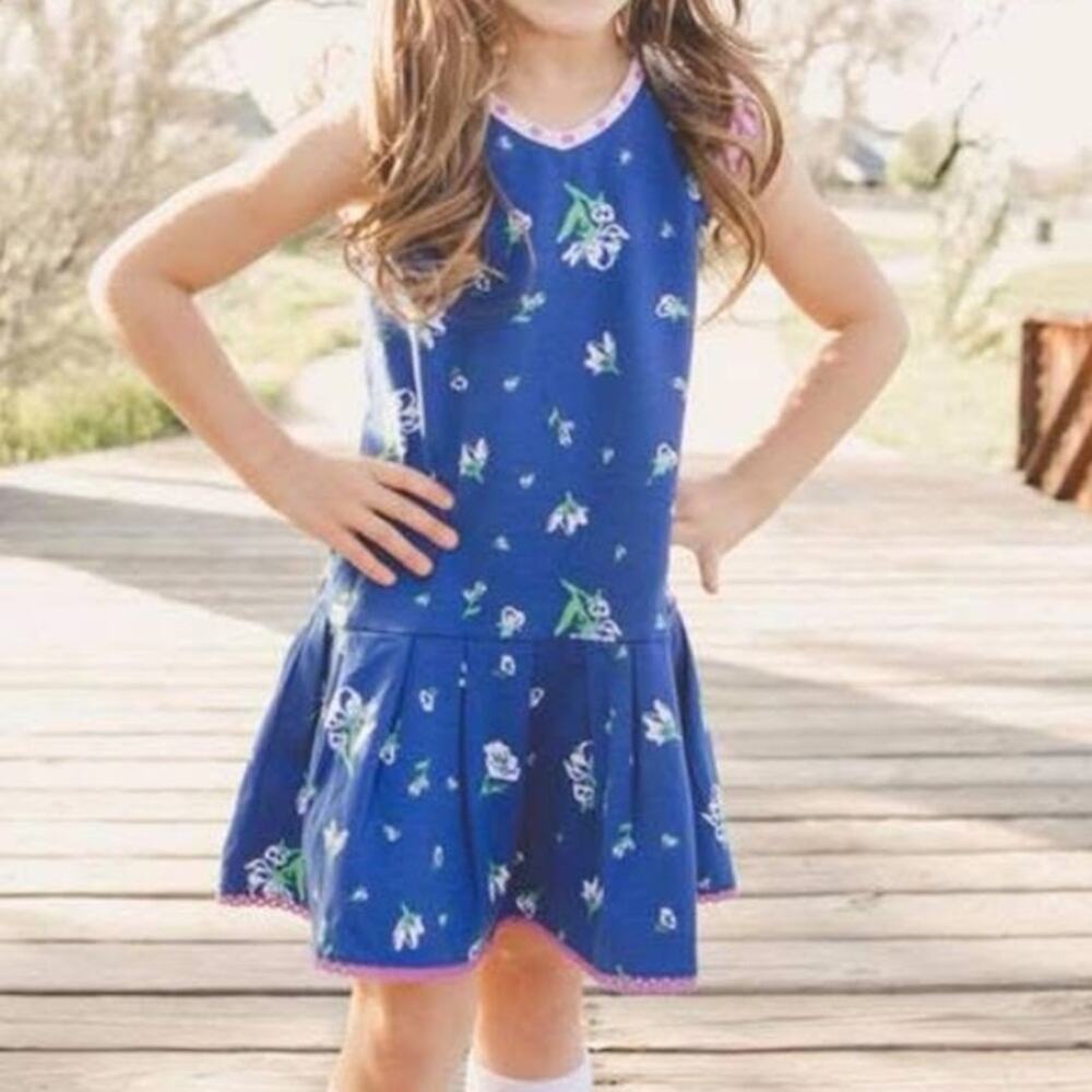Matilda Jane size 4 Blue Floral‎ Flutter Sleeve Photo Op Dress